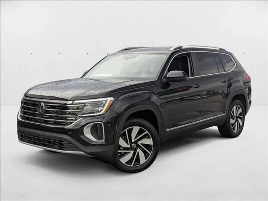 2024 Volkswagen Atlas SEL photo 1
