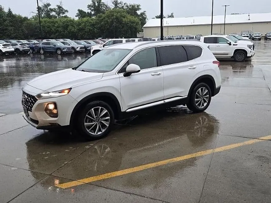 2020 Hyundai Santa Fe SEL photo 1