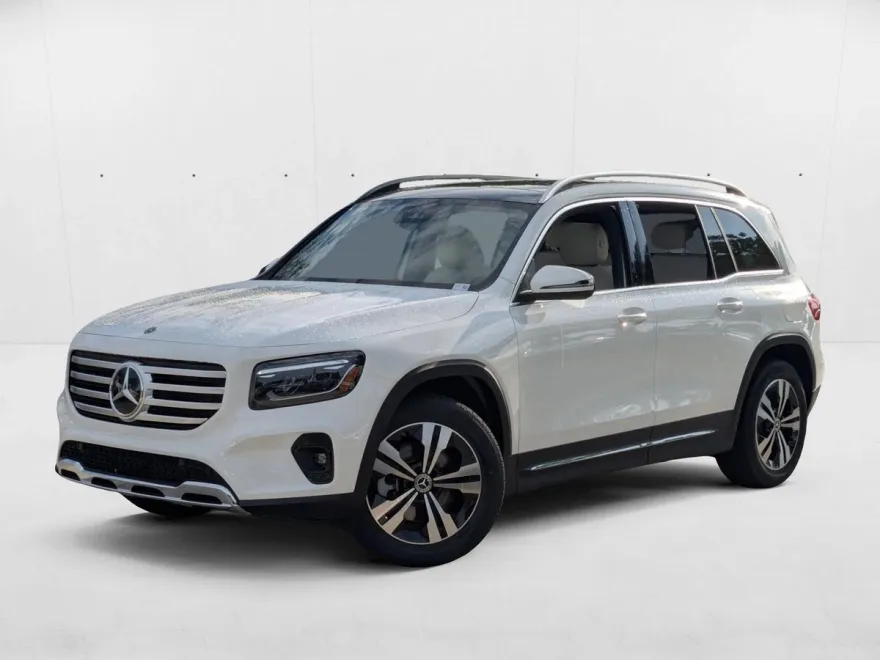 2026 Mercedes Benz GLB 250 photo 1
