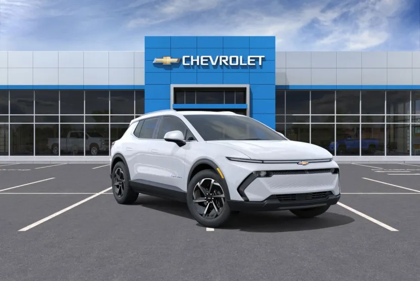2026 Chevrolet Equinox EV 1LT photo 1