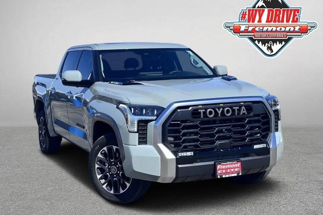 2024 Toyota Tundra Limited photo 1
