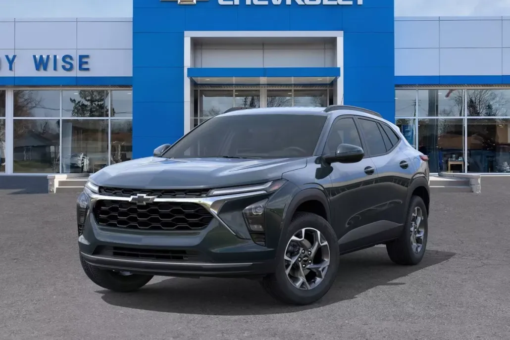 2025 Chevrolet Trax photo 1