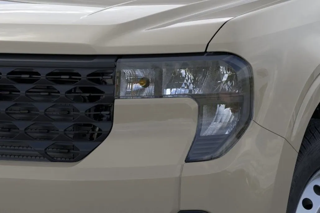 2025 Ford Maverick XL photo 1