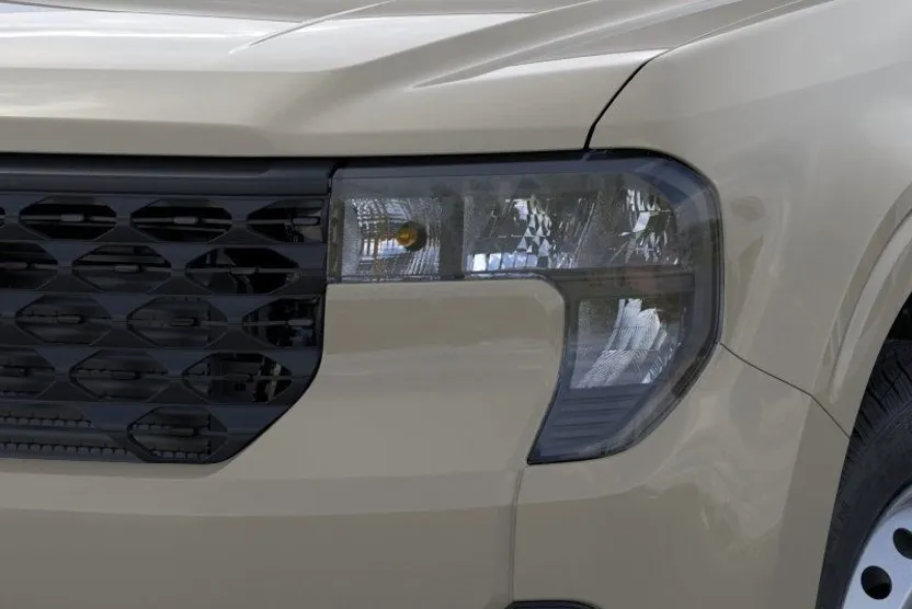 2025 Ford Maverick XL photo 1
