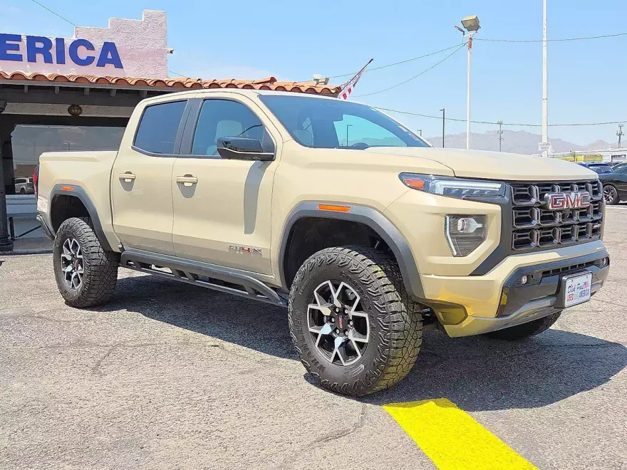 2023 Gmc Canyon AT4X photo 1