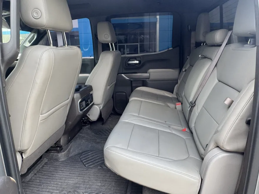 2020 Chevrolet Silverado 1500 LTZ photo 1