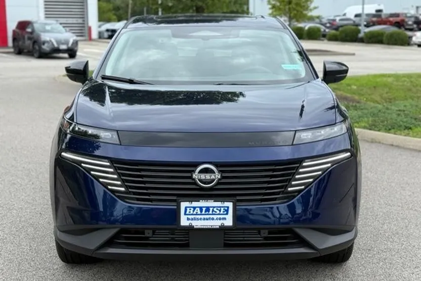 2025 Nissan Murano SL photo 1