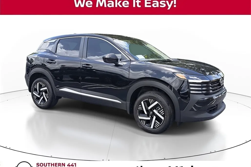 2025 Nissan Kicks SV photo 1