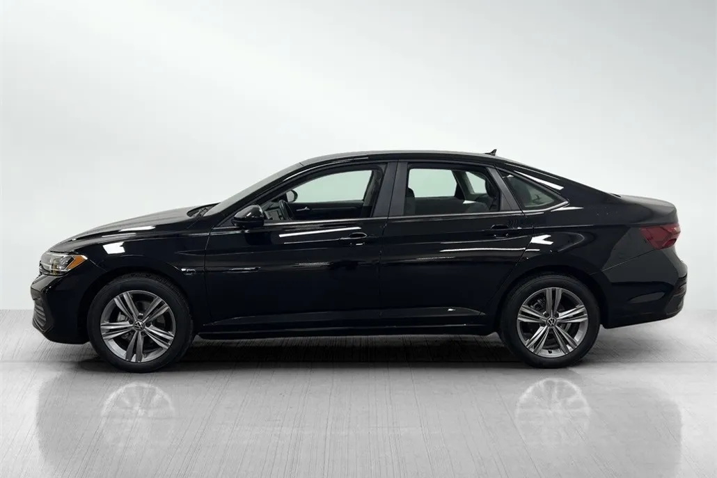 2024 Volkswagen Jetta 1.5T SE photo 1