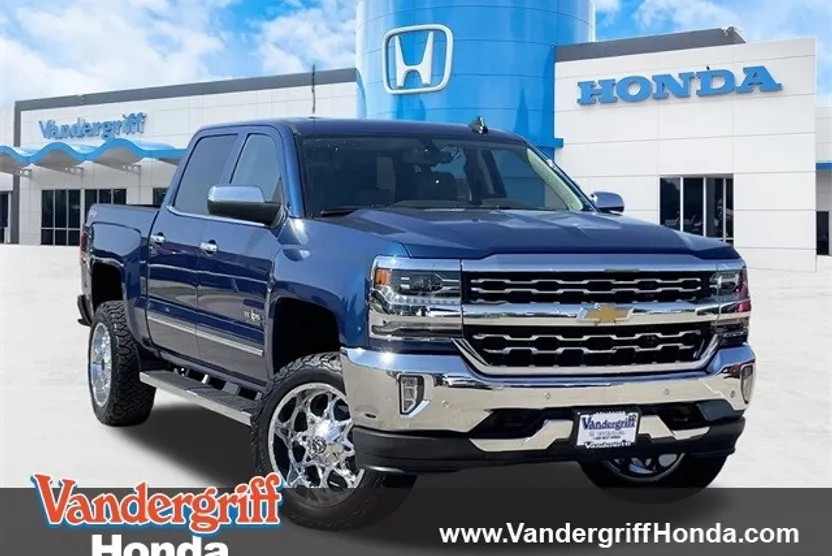 2018 Chevrolet Silverado 1500 LTZ photo 1