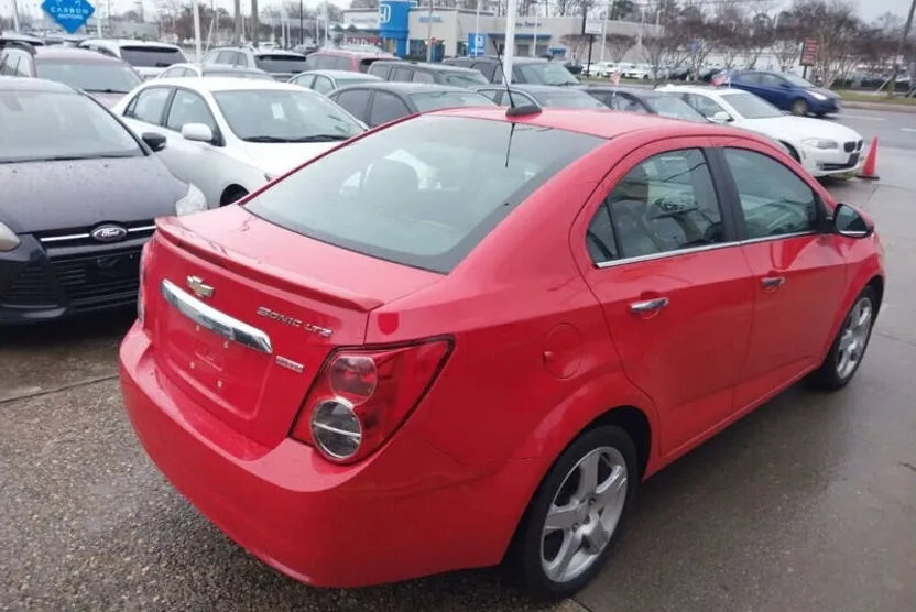 2015 Chevrolet Sonic LTZ photo 1