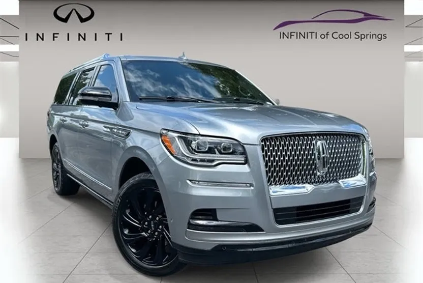 2023 Lincoln Navigator L Reserve photo 1