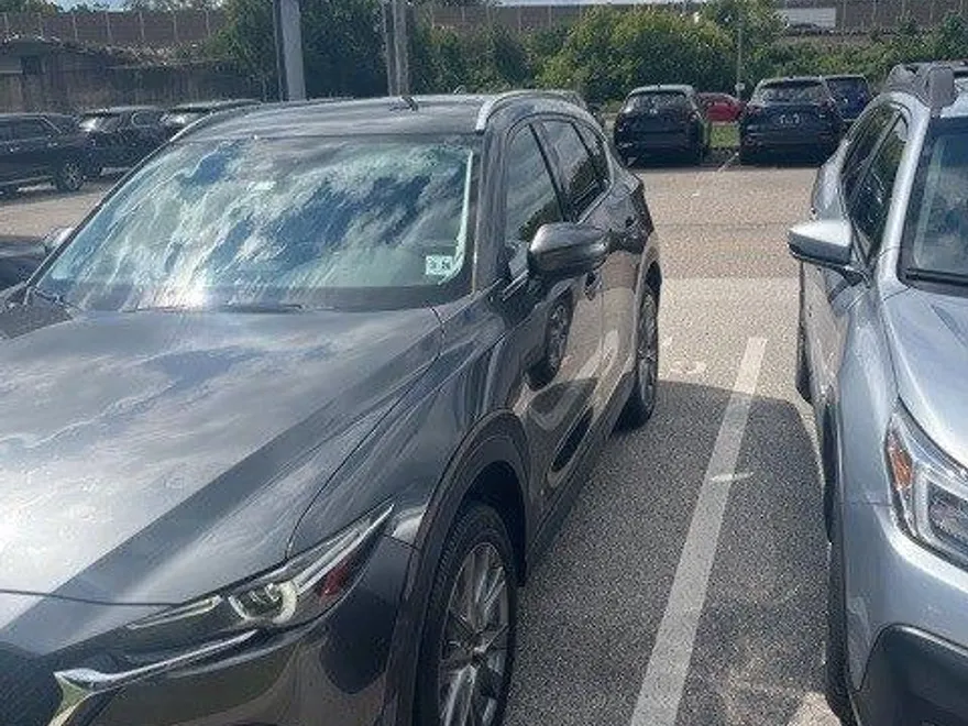 2021 Mazda CX-5 Grand Touring photo 1