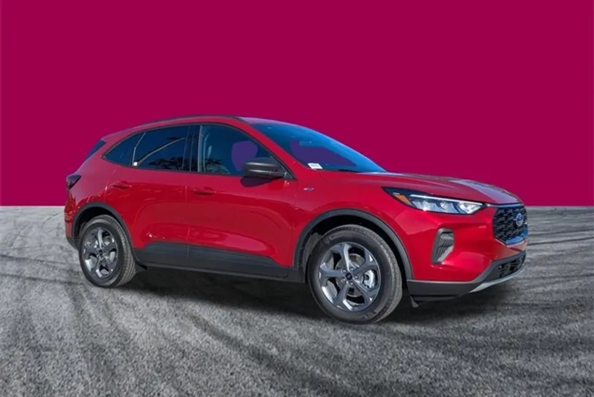 2025 Ford Escape ST-Line photo 1