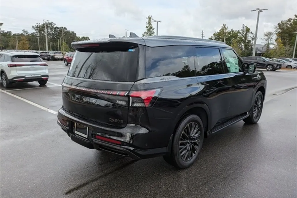 2026 Infiniti QX80 photo 1