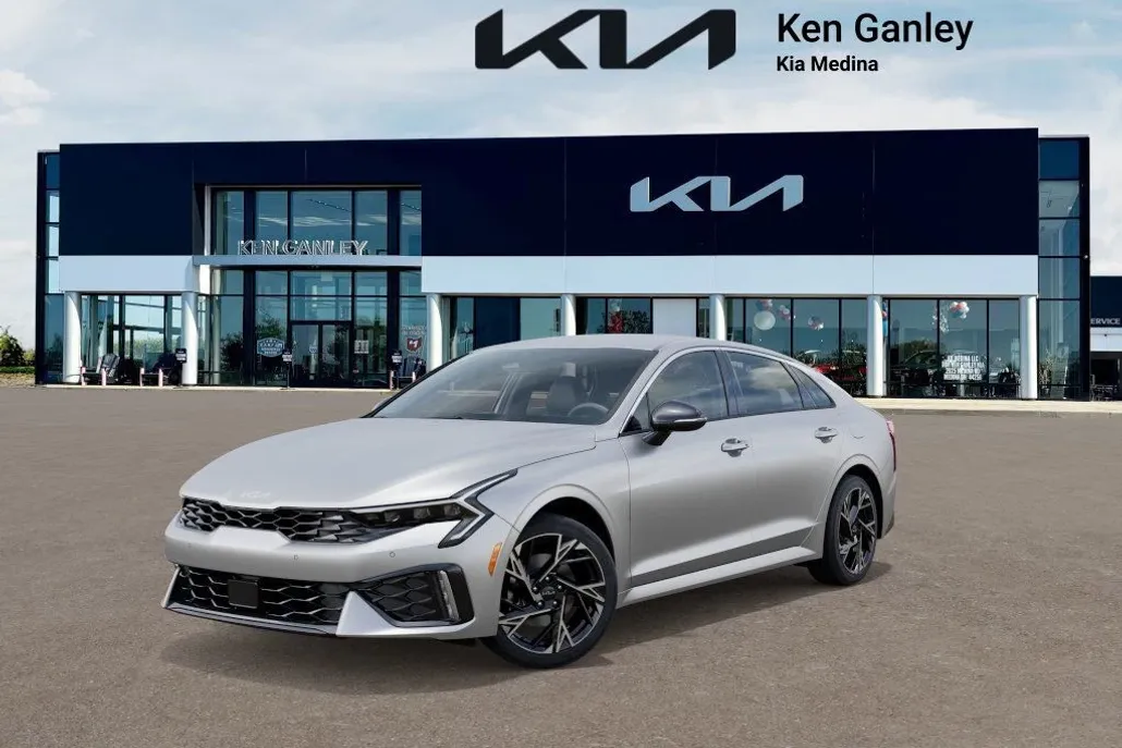 2026 Kia K5 GT-Line photo 1