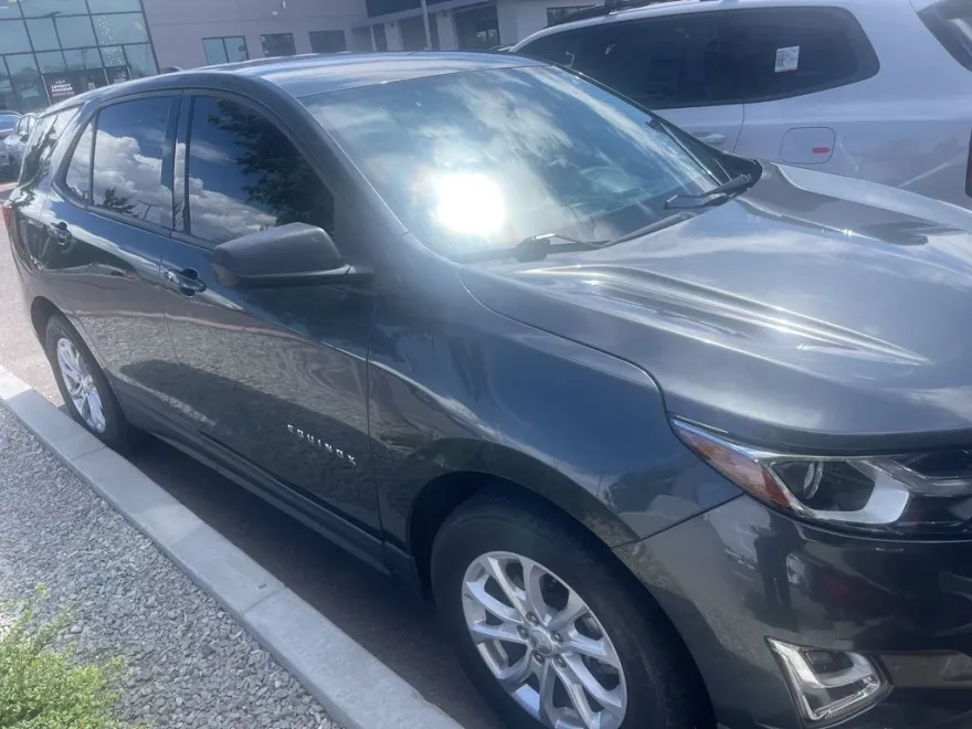 2018 Chevrolet Equinox LS photo 1