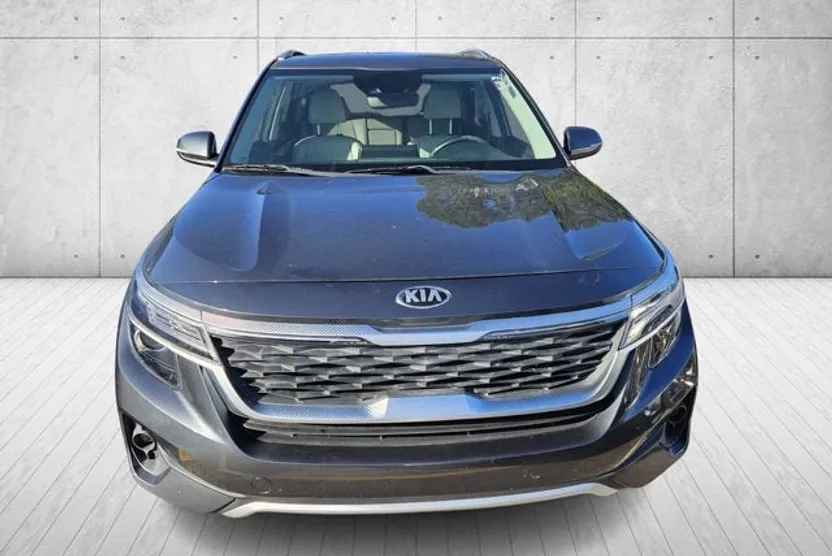 2021 Kia Seltos EX photo 1