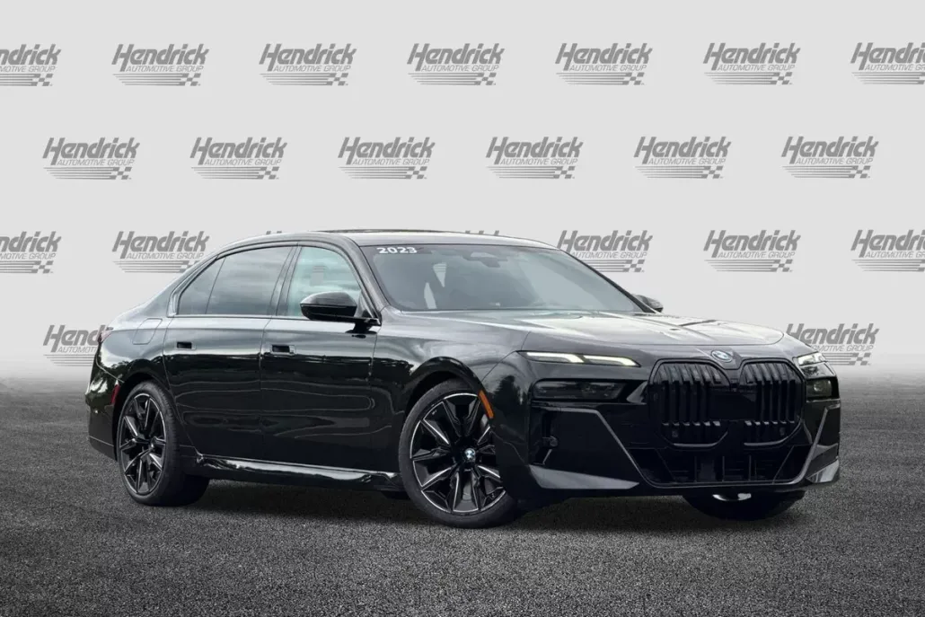 2023 Bmw 740i photo 1