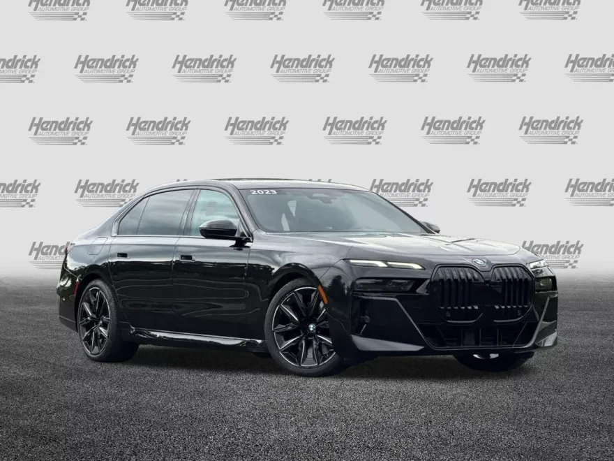 2023 Bmw 740i photo 1