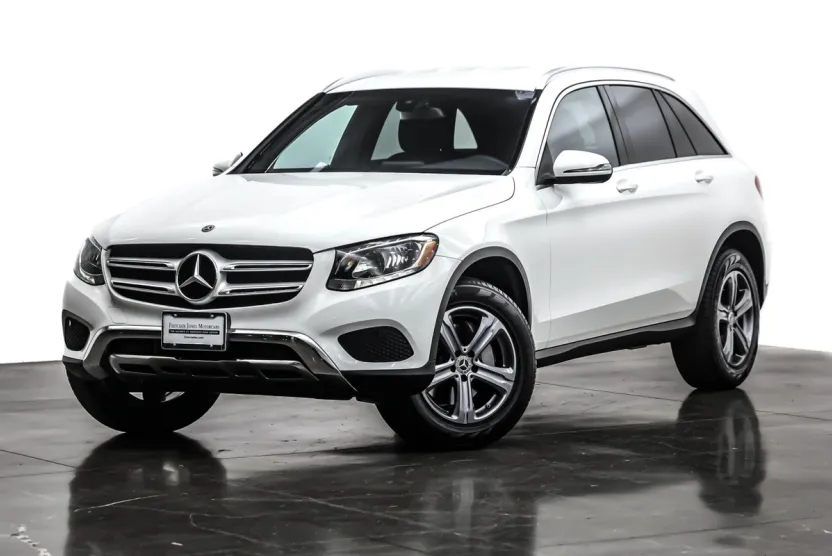 2019 Mercedes Benz GLC 300 photo 1