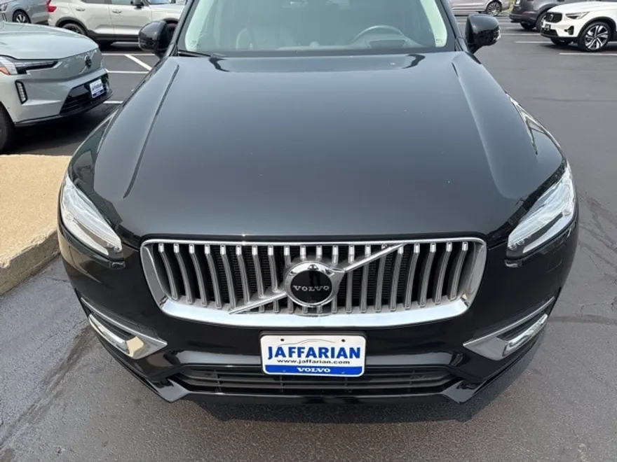 2022 Volvo XC90 Recharge T8 Inscription photo 1