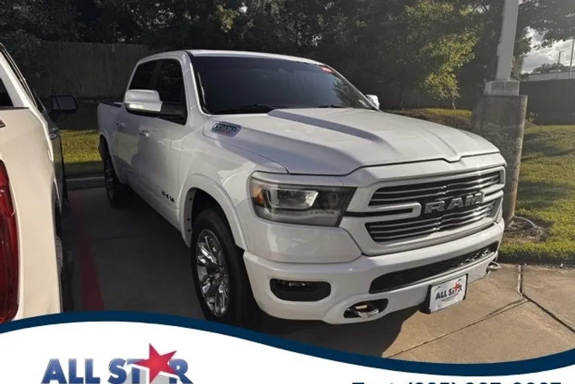 2022 Ram 1500 Laramie photo 1