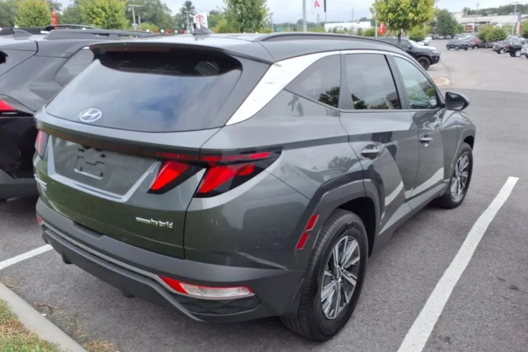 2024 Hyundai Tucson Hybrid Blue photo 1