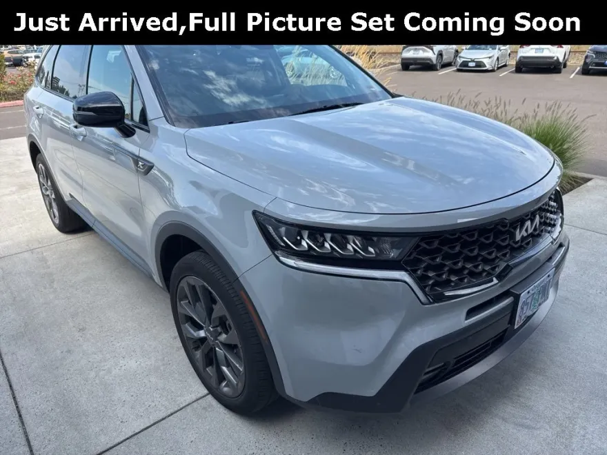2023 Kia Sorento X-Line EX photo 1