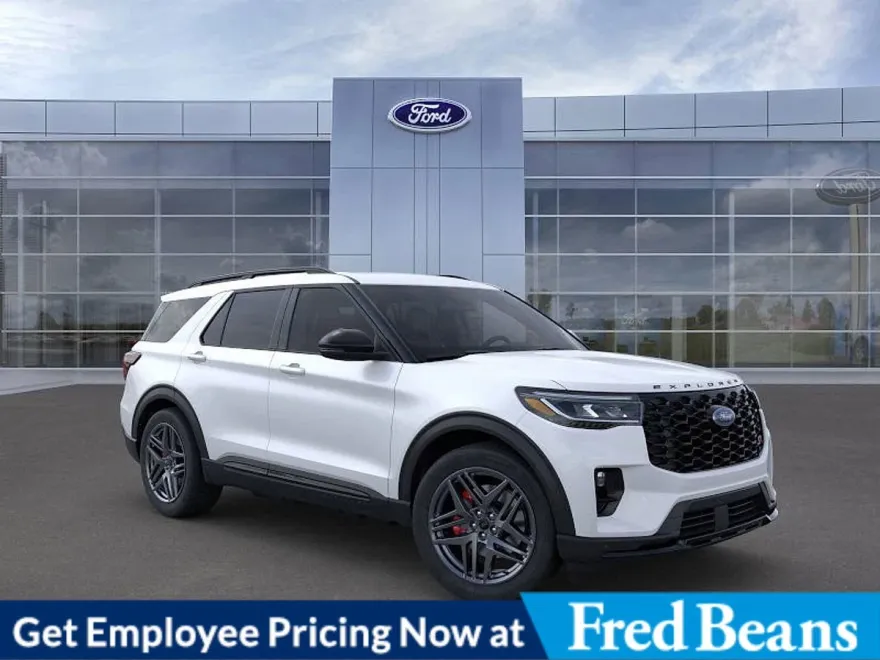 2025 Ford Explorer ST photo 1