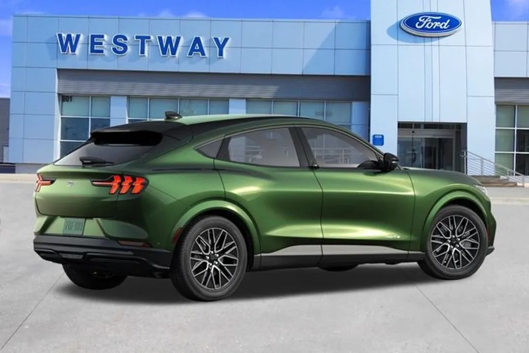 2025 Ford Mustang Mach-E Premium photo 1