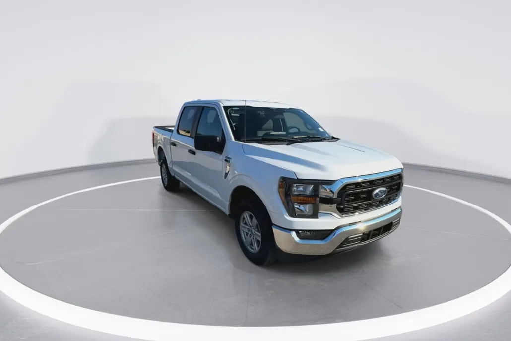 2023 Ford F-150 XLT photo 1