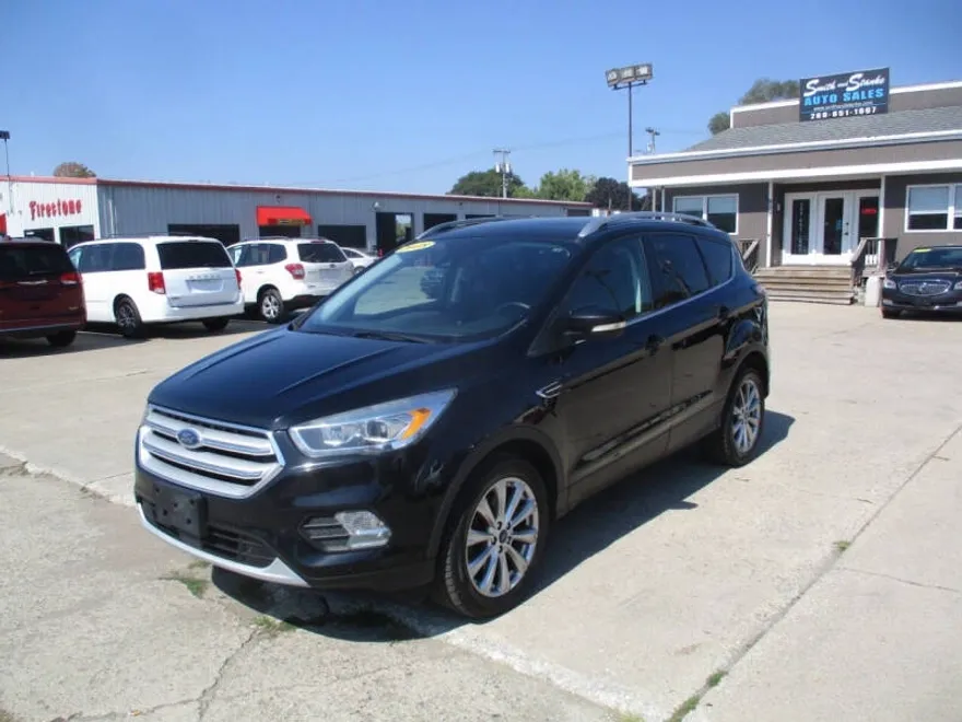 2018 Ford Escape Titanium photo 1