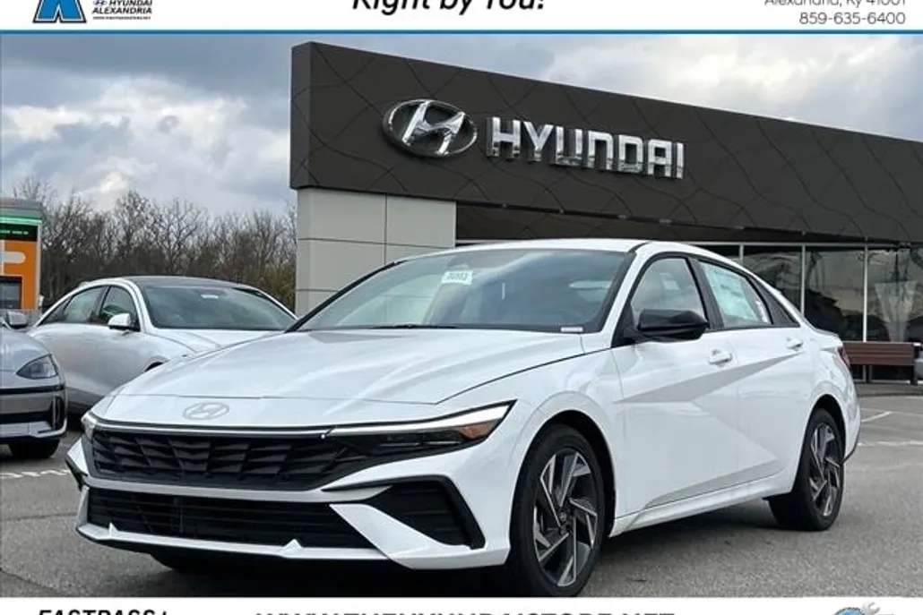 2025 Hyundai Elantra Hybrid SEL Sport photo 1