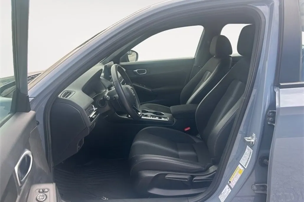 2023 Honda Civic Sport photo 1
