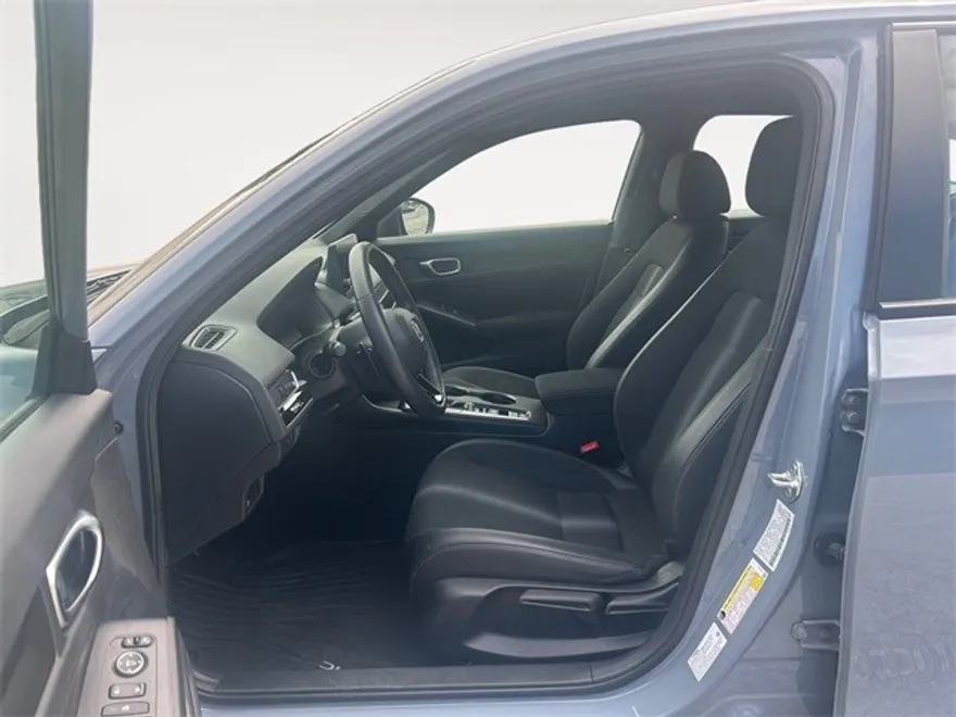 2023 Honda Civic Sport photo 1