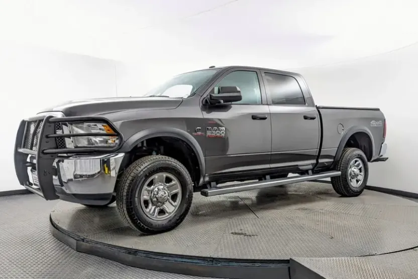 2017 Ram 2500 Tradesman photo 1