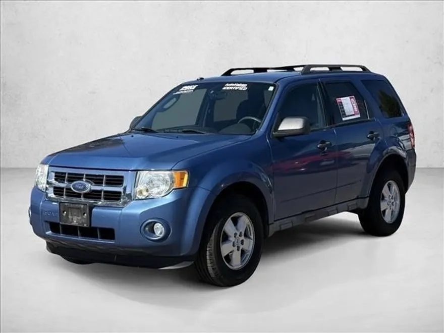 2009 Ford Escape XLT photo 1