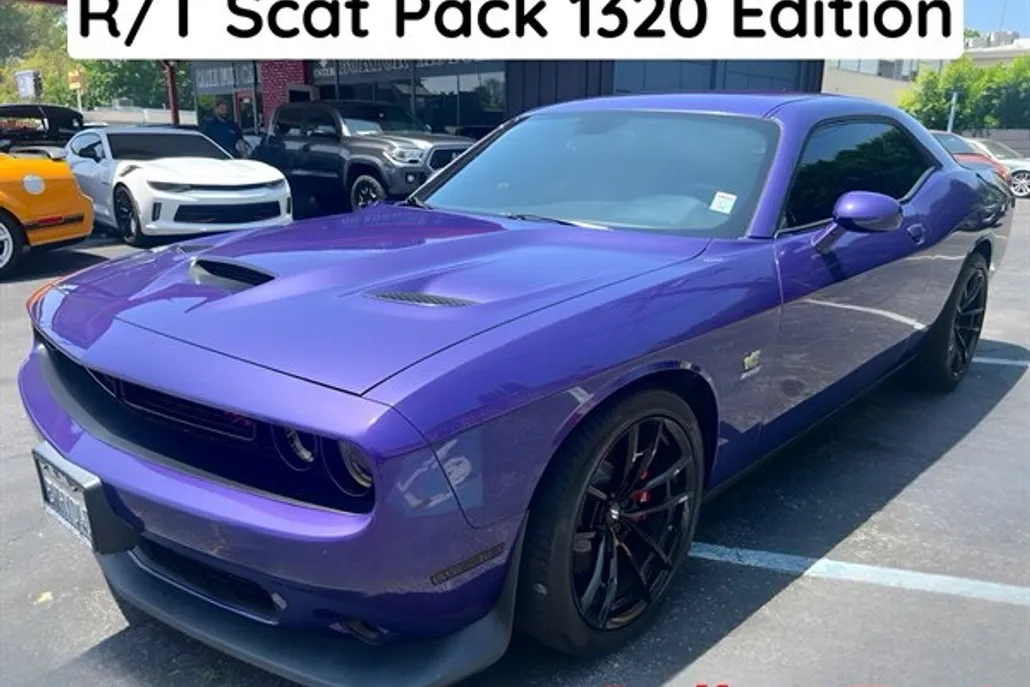 2019 Dodge Challenger R/T Scat Pack photo 1