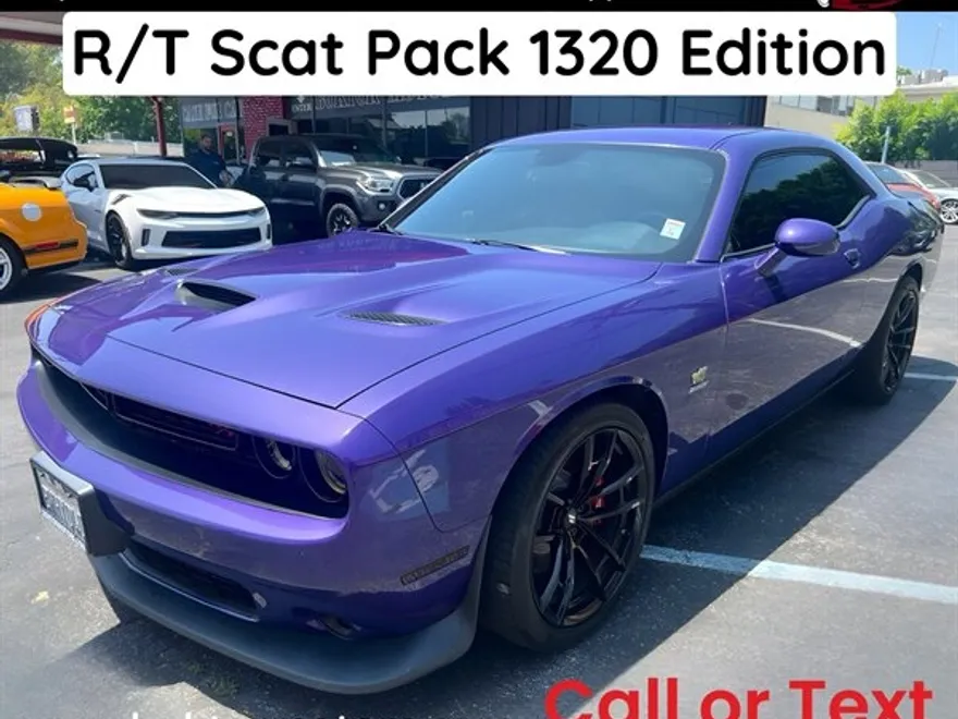 2019 Dodge Challenger R/T Scat Pack photo 1