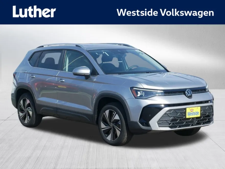 2025 Volkswagen Taos SE photo 1