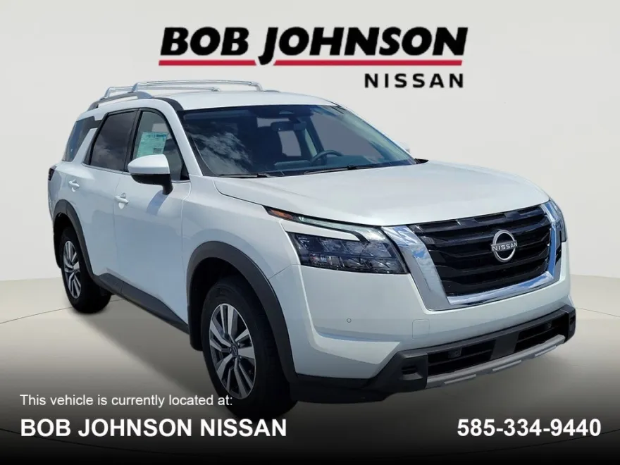 2025 Nissan Pathfinder SL photo 1