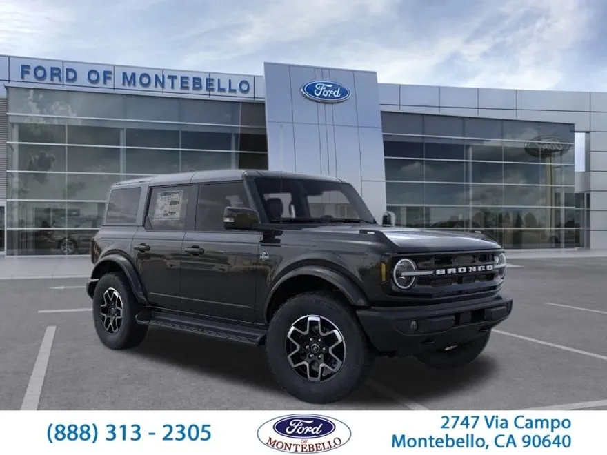 2025 Ford Bronco Outer Banks photo 1
