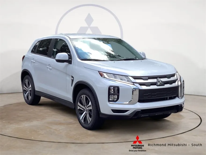 2025 Mitsubishi Outlander Sport ES SE LE photo 1