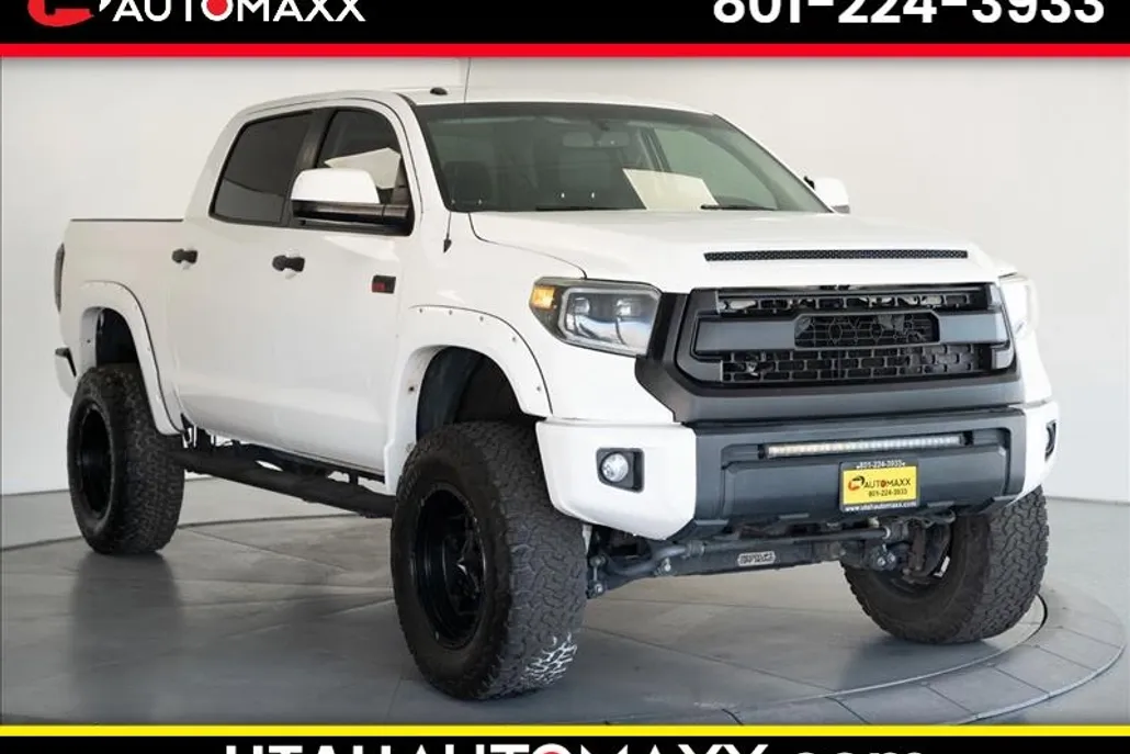 2017 Toyota Tundra TRD Pro photo 1