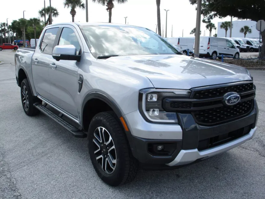 2024 Ford Ranger Lariat photo 1