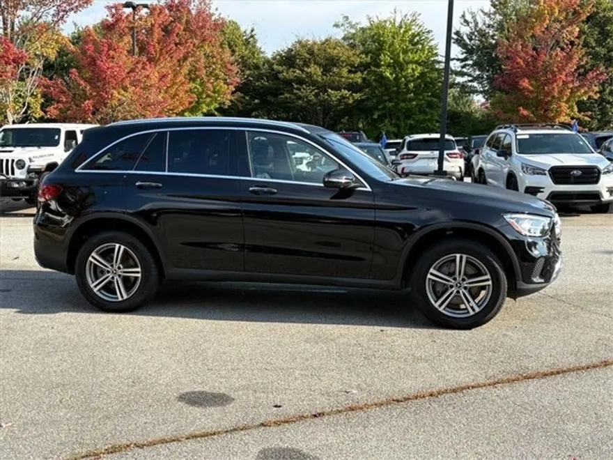 2022 Mercedes Benz GLC 300 4MATIC photo 1