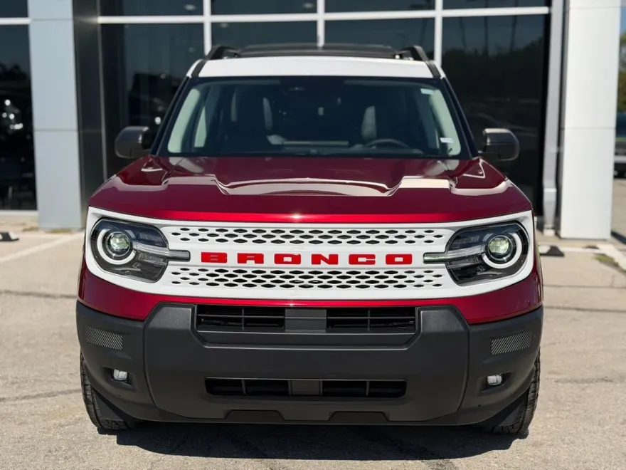 2025 Ford Bronco Sport Heritage photo 1