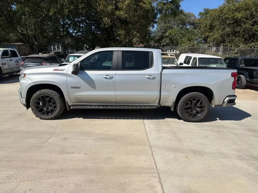 2022 Chevrolet Silverado 1500 RST photo 1