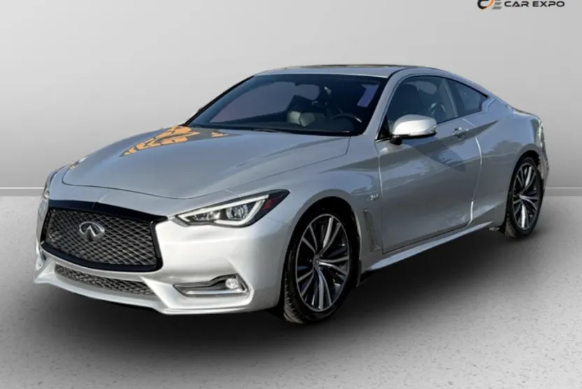 2018 Infiniti Q60 3.0t Luxe Coupe photo 1